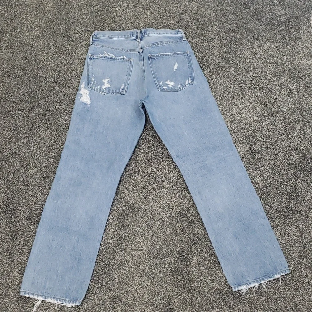Premium Denim!! 90s mid-rise loose fit Agolde light/medium wash. Size 26 - Picture 3 of 3